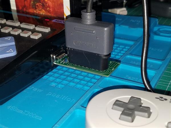 Super Nintendo Famicom SNES controller to MSX / MSX2 / Sharp X1